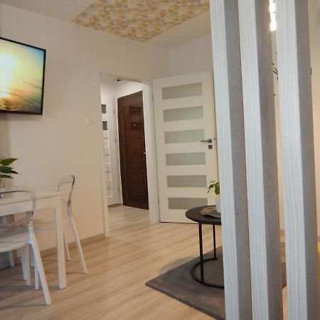 Pisztacia 2020 Apartman Kazincbarcika Bagian luar foto